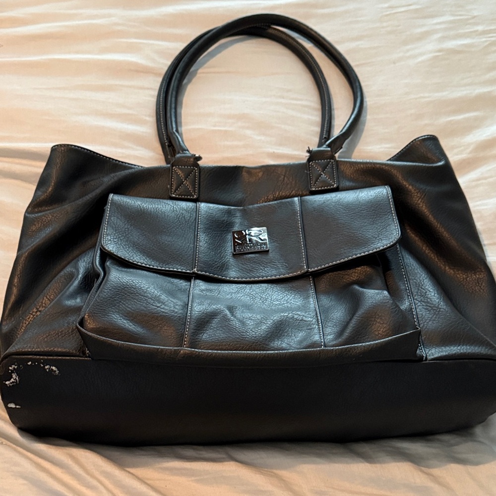 Reaction Kenneth Cole Black Leather Tote